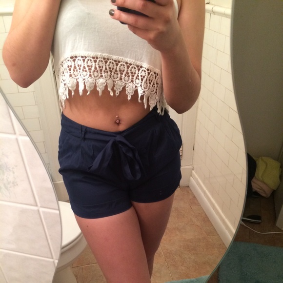 Cuffed Shorts w/ Tie