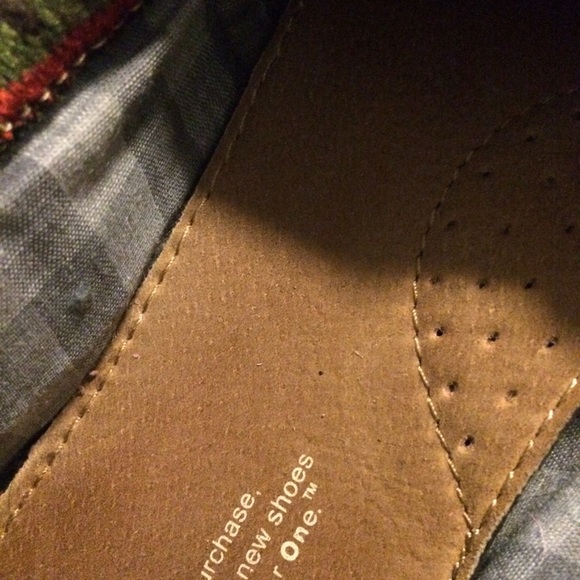 SOLD! Multi colored Tribal TOMS - Picture 4 of 4