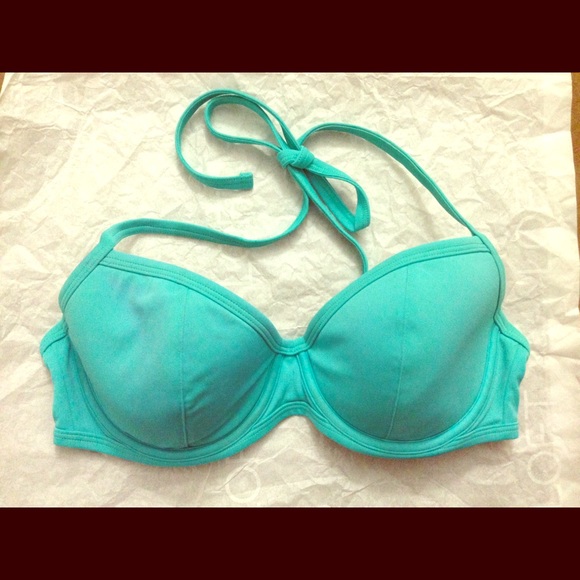 SOLD*** VS Halter Bikini Top
