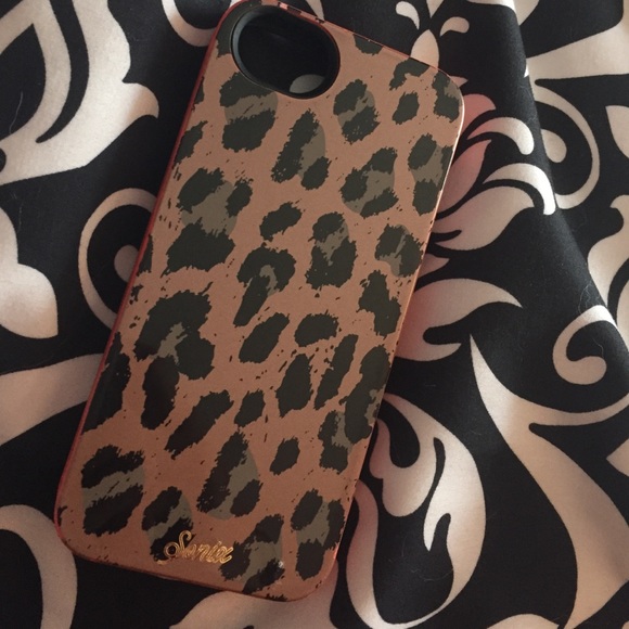 Cheetah iPhone 5 case