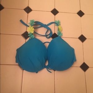 Bright blue Push-Up Bikini!