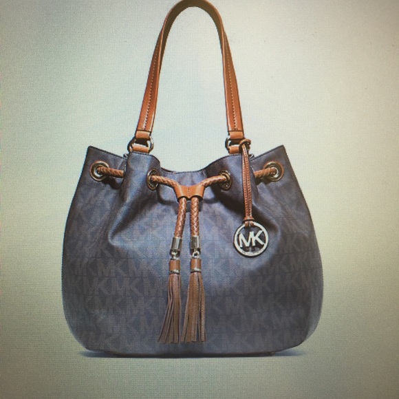 Michael kors Jet set large gathered logo tote.
