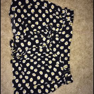 Daisy shorts from boutique