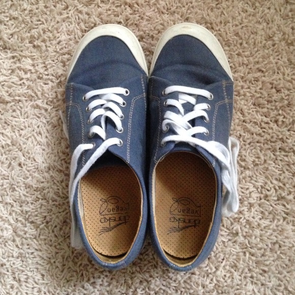 Dansko vegan in blue size 38