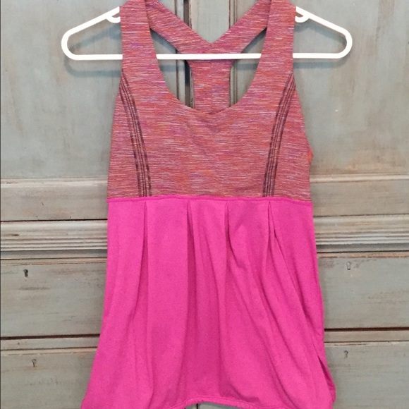 Lululemon tank