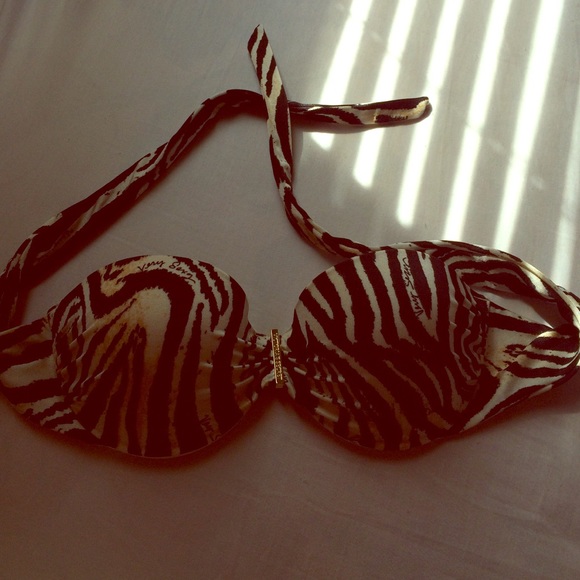 Victoria's Secret swim top 34B