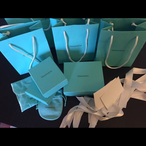 Authentic Tiffany & Co. Gift Bag-Box-Bow Bundle - Picture 2 of 4
