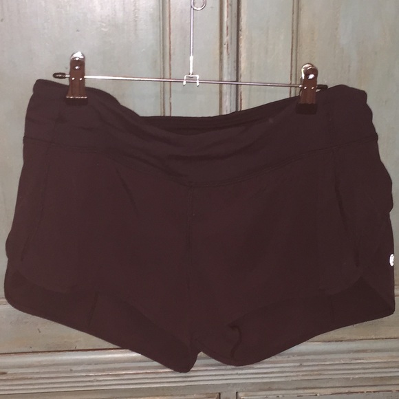 Black Lululemon Speed shorts