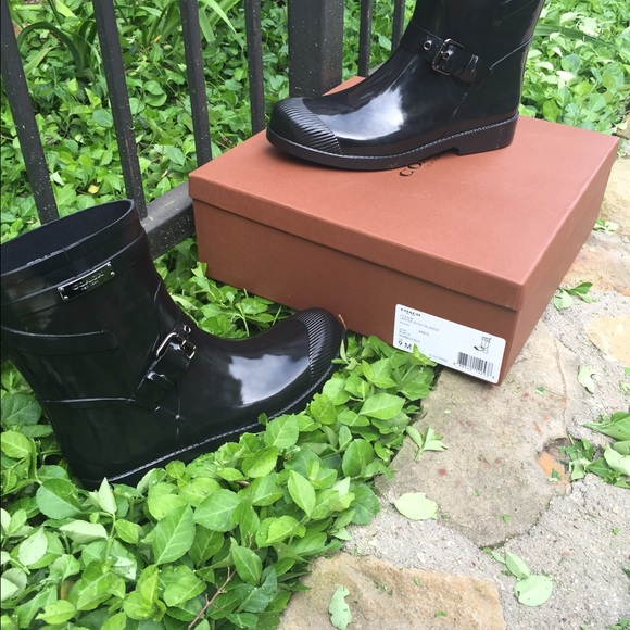 COACH ☔️ rain boots - Picture 2 of 4