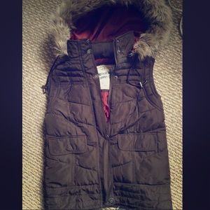 Mossimo supply vest