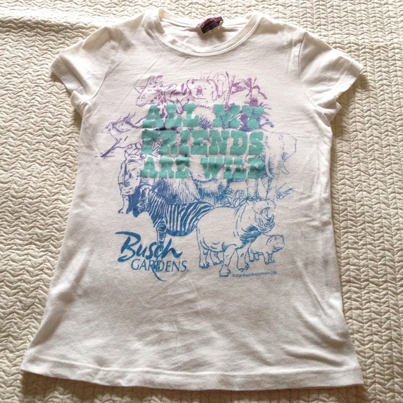 🐘 | •Graphic Tee• - Picture 2 of 3