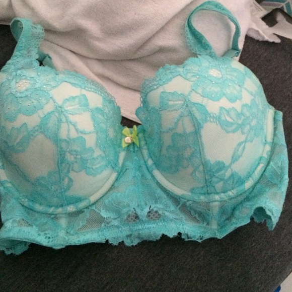 VS bra