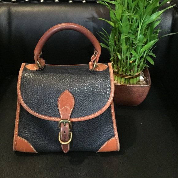 Dooney & Bourke Vintage Handbag - Picture 2 of 6