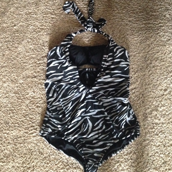 Very sexy torrid one piece swimsuit!