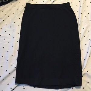 Black stretchy pencil skirt