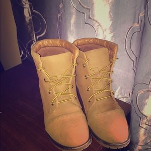 Combat boots. Women 6.5 - price negotiable