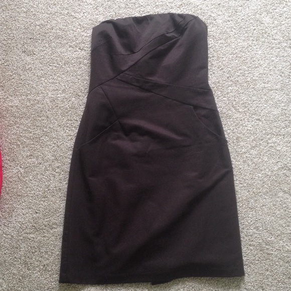 Brown strapless dress