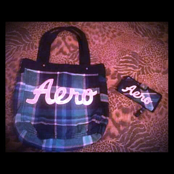Aero medium-sized bling bag & bling wristlet!