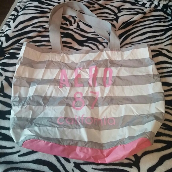 AERO beach bag