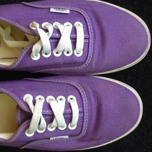 Purple Vans lo pro