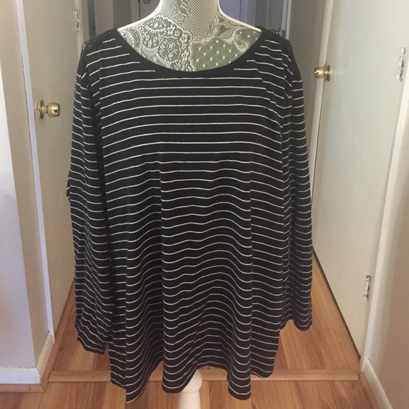 Black & White Striped Top with Lace Detail 4X
