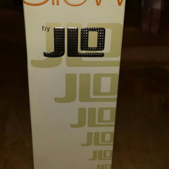 Jlo perfume Glow