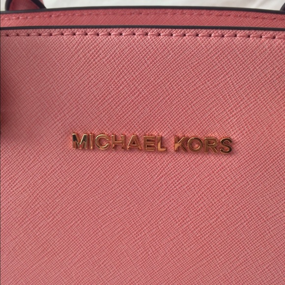 ❌beware of scammers❌Michael Kors Pink Med Selma - Picture 4 of 4