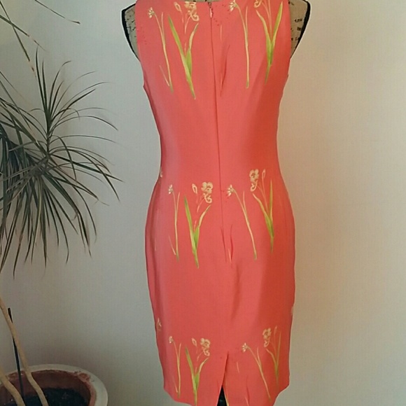 Dress - Picture 2 of 3