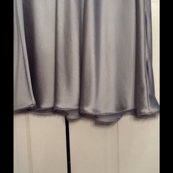 NEW W TAGS, ST. JOHN EVENING, 100% silk skirt - Picture 3 of 4