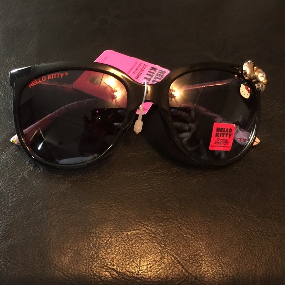 Hello Kitty Sunglasses