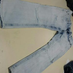 Distressed capris- rue21