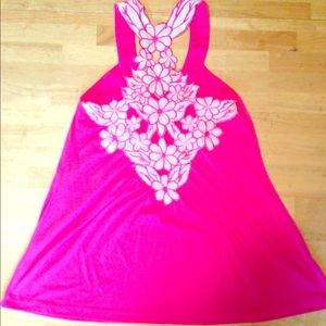 Hot pink tank with white flowered back!