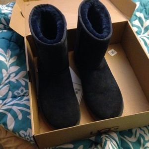 Navy blue uggs