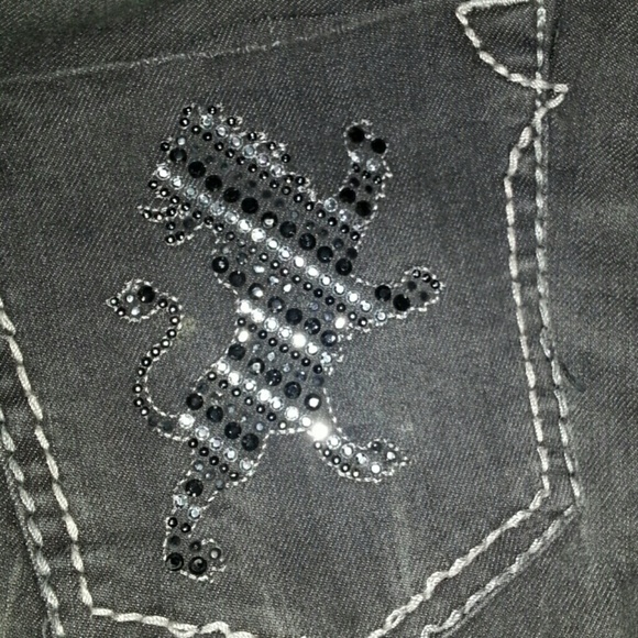 Beautiful Express Jeans - Picture 3 of 4