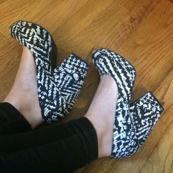Fun b&w heels from urban outfitters