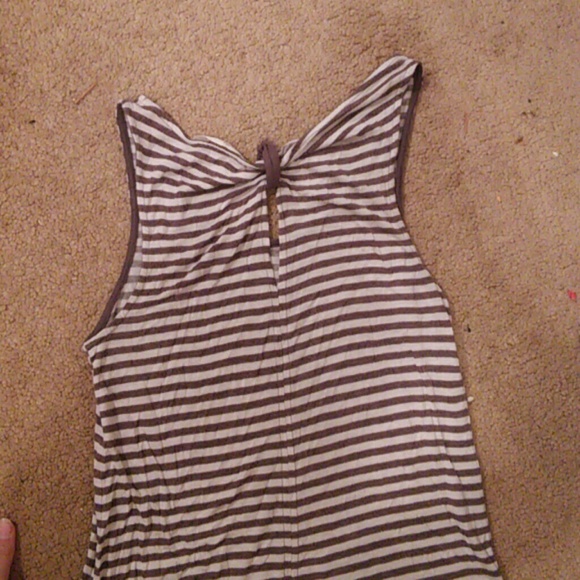 Tank top - Picture 2 of 3