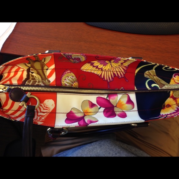 Ferragamo shoulder bag