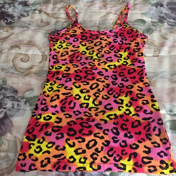 Colorful cheetah print tank top!