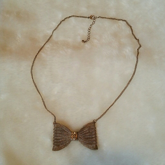 Bow statement necklace