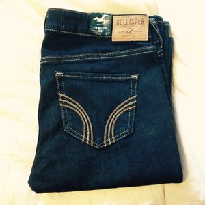 Hollister Boot cut jeans Sz 5R (27)