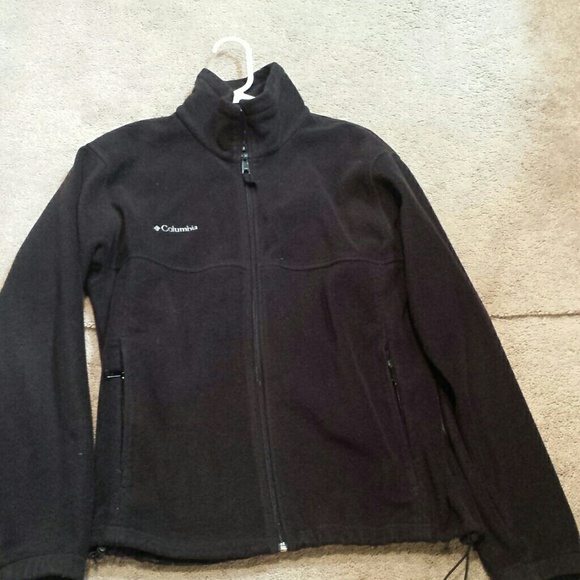 ..price is firm.Mens medium Columbia fleece jacket