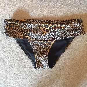 Victoria Secret Cheetah Bottoms (price not firm!)