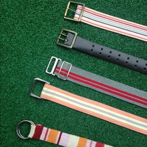 NEW YORK & COMPANY set of 5 belts