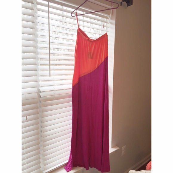 Maxi Color-Block Dress - Picture 3 of 4