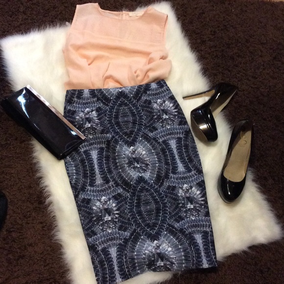H&M JEWEL PENCIL SKIRT
