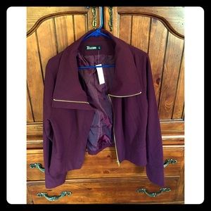 NWT- burgundy blazer ✨