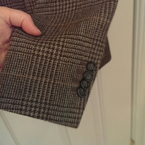 Jacket - Picture 4 of 4