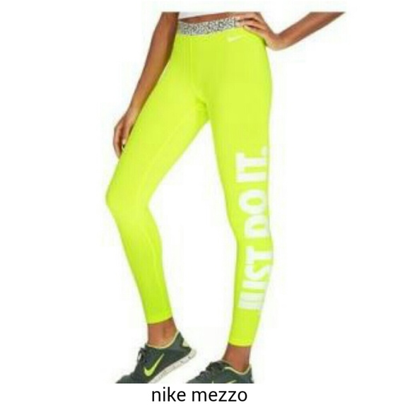 Nike mezzo size M