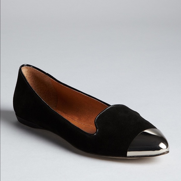 DV Dolce Vita Lunna Ballet Flat black cap toe