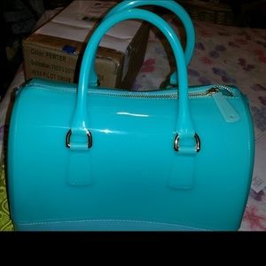 Great spring/summer purse!